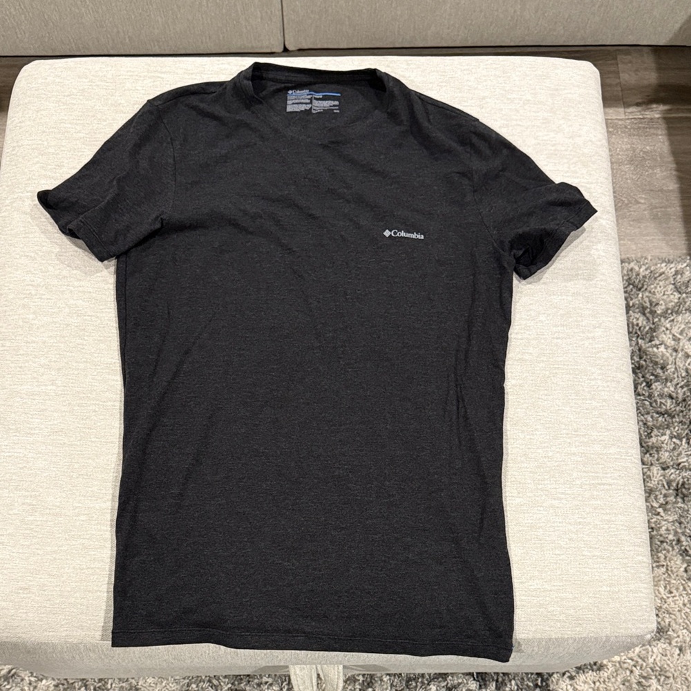 Columbia Men's Charcoal Short Sleeve Tee